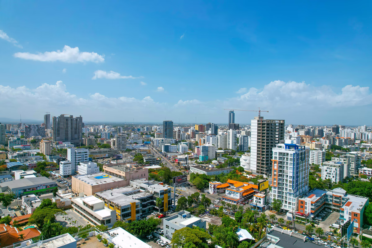 2026 Santo Domingo Real Estate: Buy, Sell, or Rent with High-Yield Returns and Tax Benefits